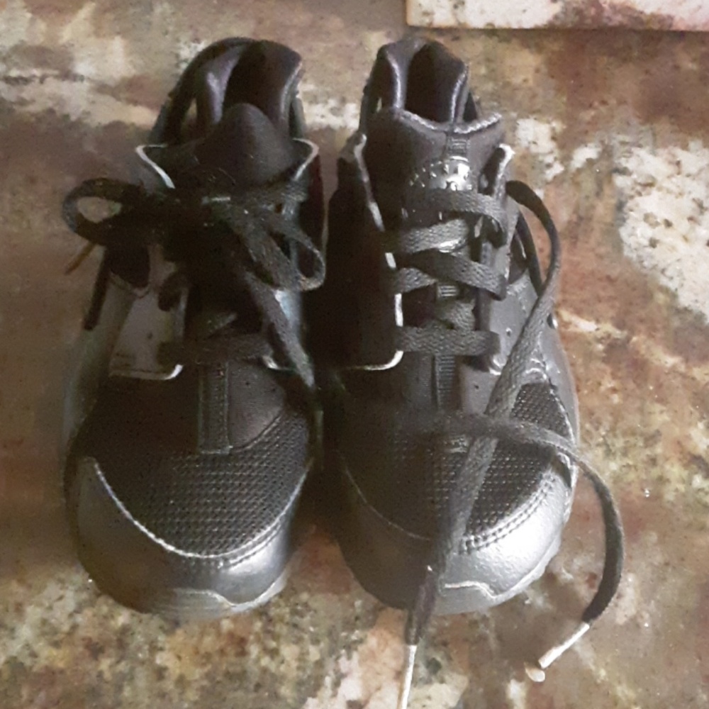 Little Boys Nike Huaraches